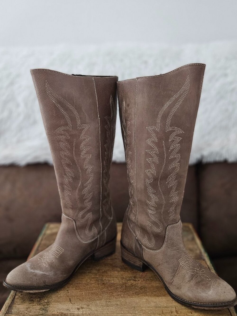 Steve Madden Graced Distressed Leather Western Knee-high Boots Brown 6M - Picture 2 of 16